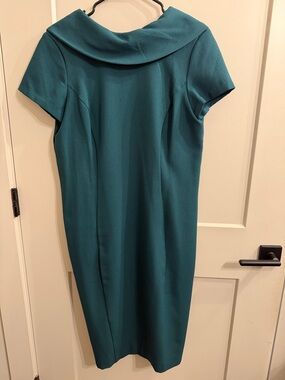 Leslie Fay Teal Fold-Collar Cap-Sleeve Sheath Dress